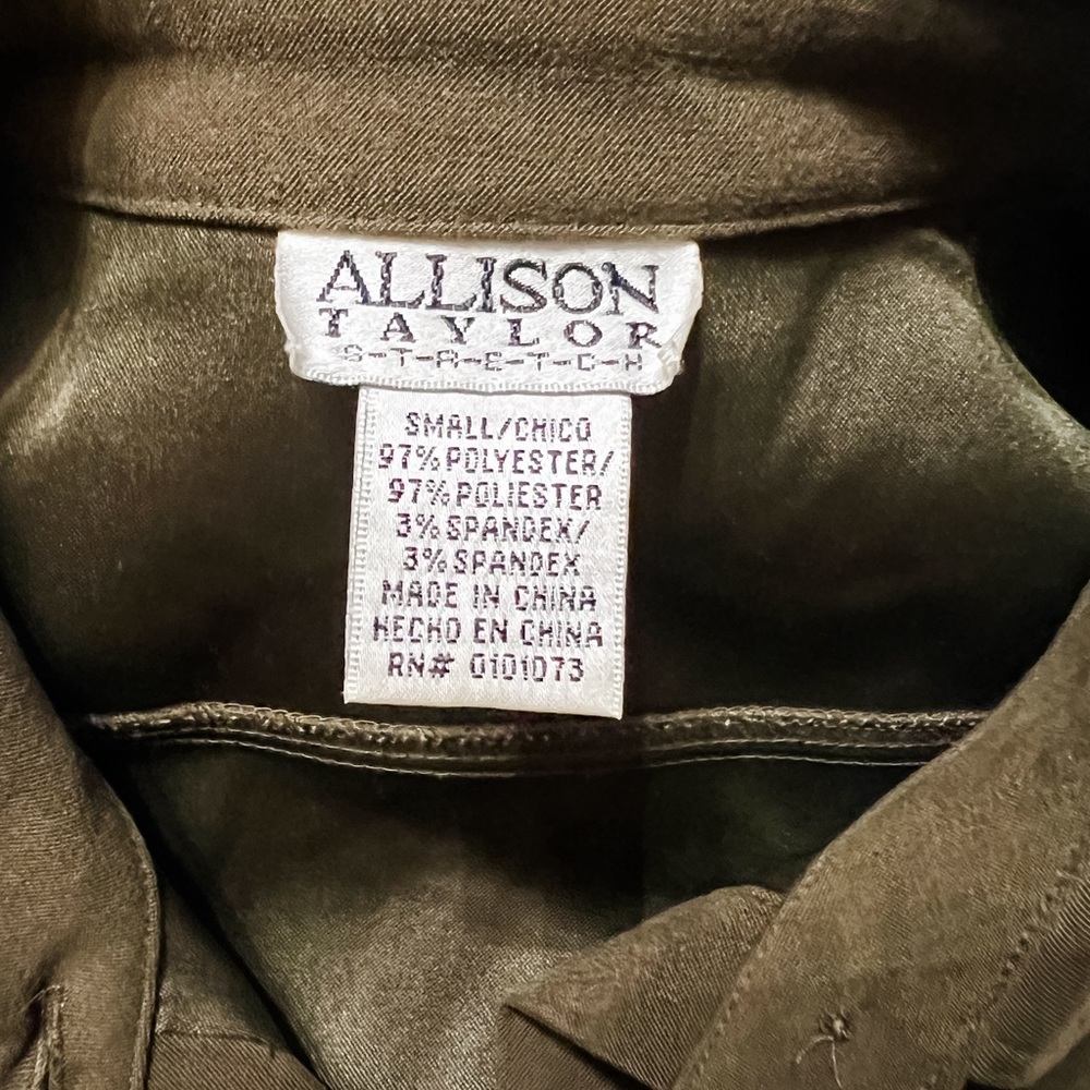Olive Green Allison Taylor STRETCH Woman’s Long Sleeve Button-up - Size Small - Picture 3 of 3